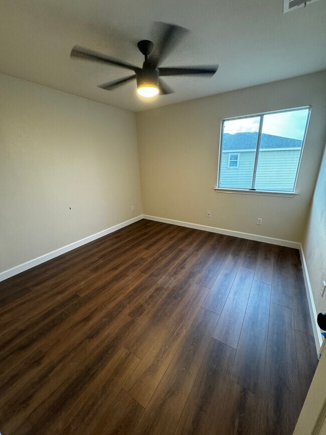 Second Bedroom - 1709 Lost Maples Loop