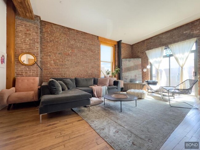 Primary Photo - 1 bedroom in Brooklyn NY 11211