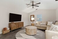 Building Photo - 1405 Camellia Dr