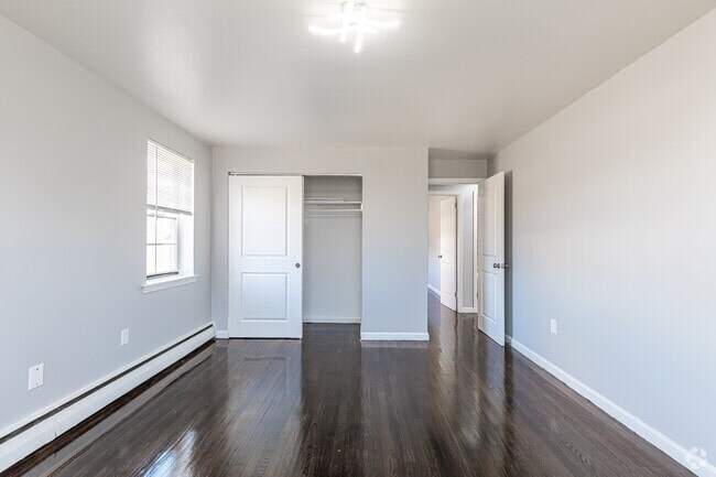 Building Photo - 72 Folly Brook Blvd