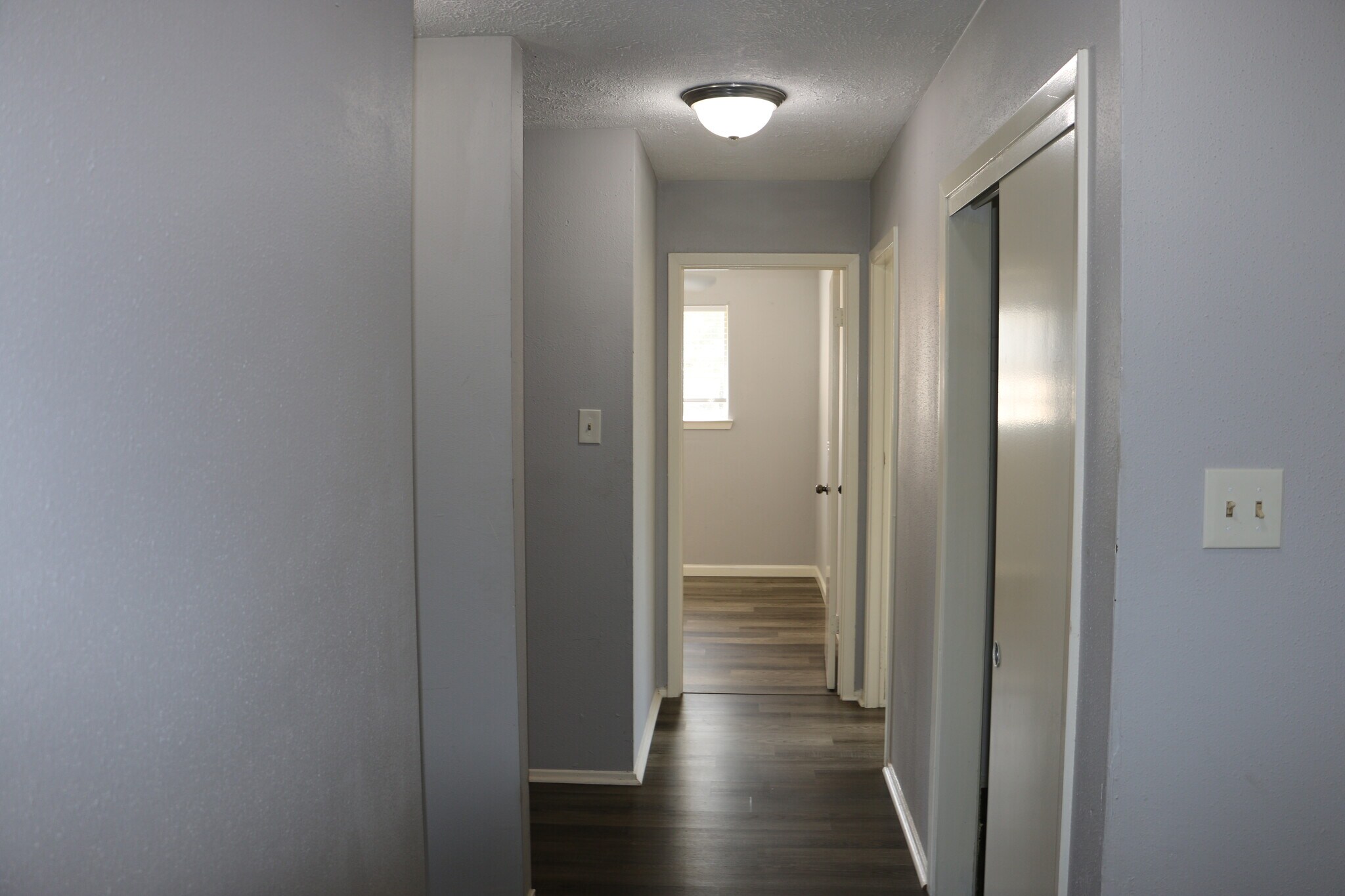 Building Photo - 446 Richvale Ln