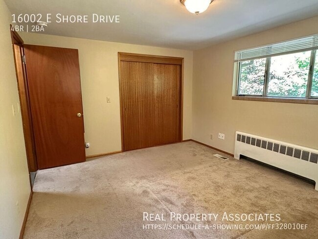 Building Photo - 16002 E Shore Dr