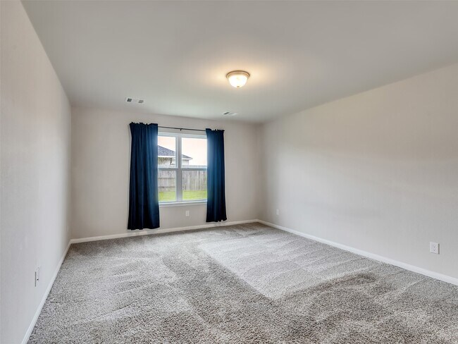 Building Photo - 8216 Tourmaline Wy