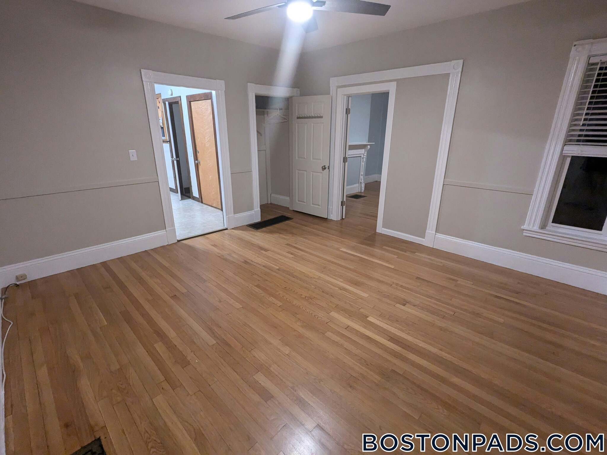 Building Photo - 214 Washington St