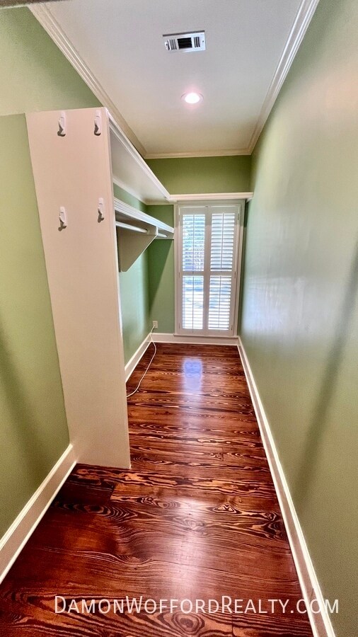 Building Photo - 1707 Pine St