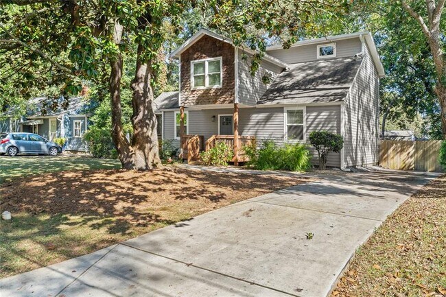 Building Photo - 1552 Belmont Ave SW