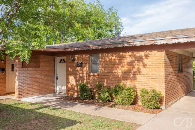 Building Photo - For  Lease