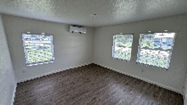 Building Photo - 110 Rabe Rd