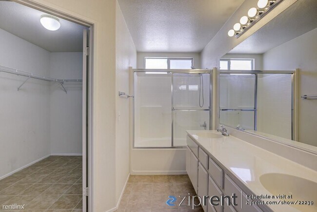 Building Photo - 4 br, 2.5 bath House - 1025 Viewpointe Ln,...