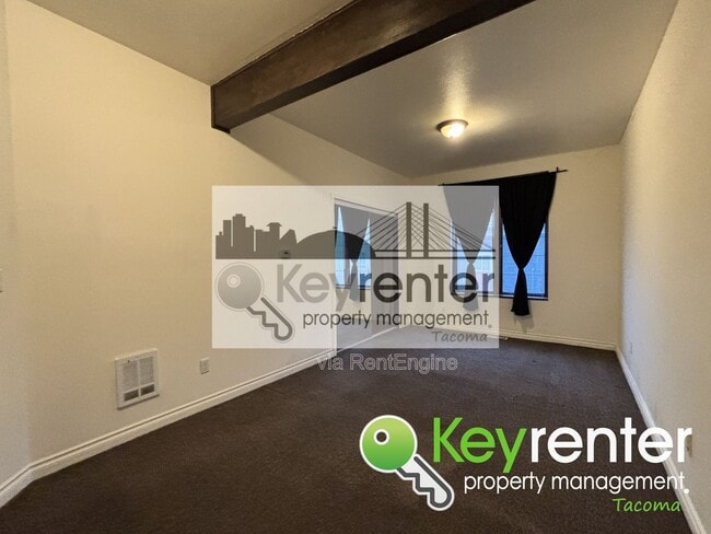 Building Photo - 1801 S G St