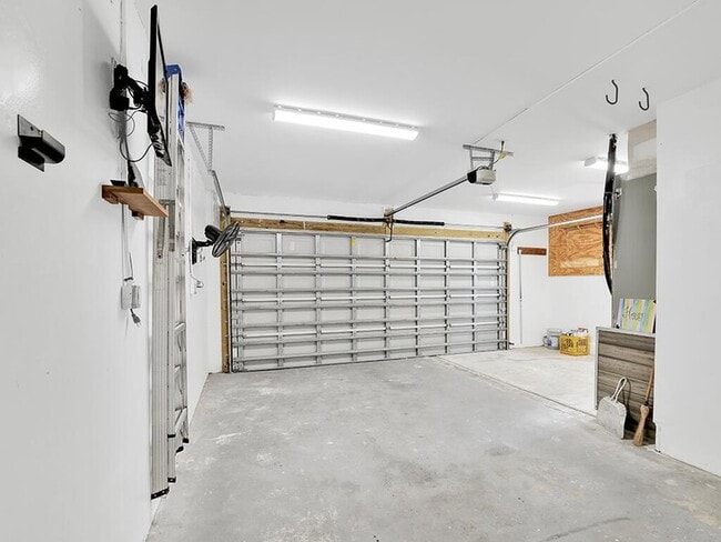 Building Photo - 3104 Pierson Dr
