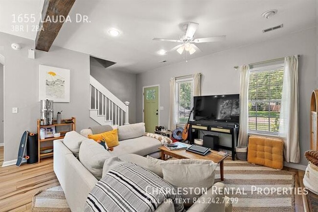 Building Photo - 1655 Lauda Dr