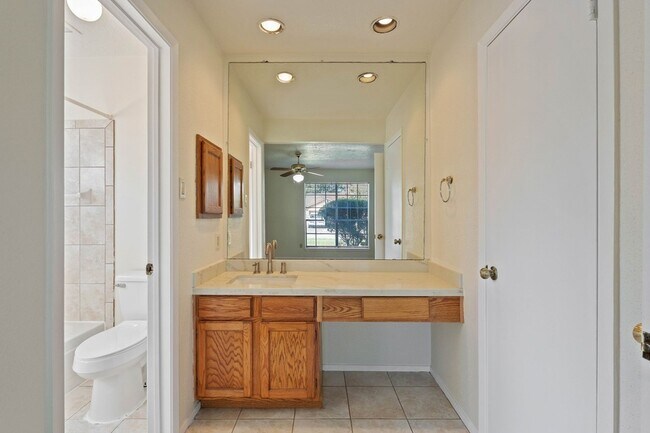 Building Photo - 4415 Aspen Brook Ln