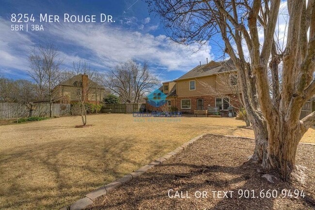 Building Photo - 8254 Mer Rouge Dr