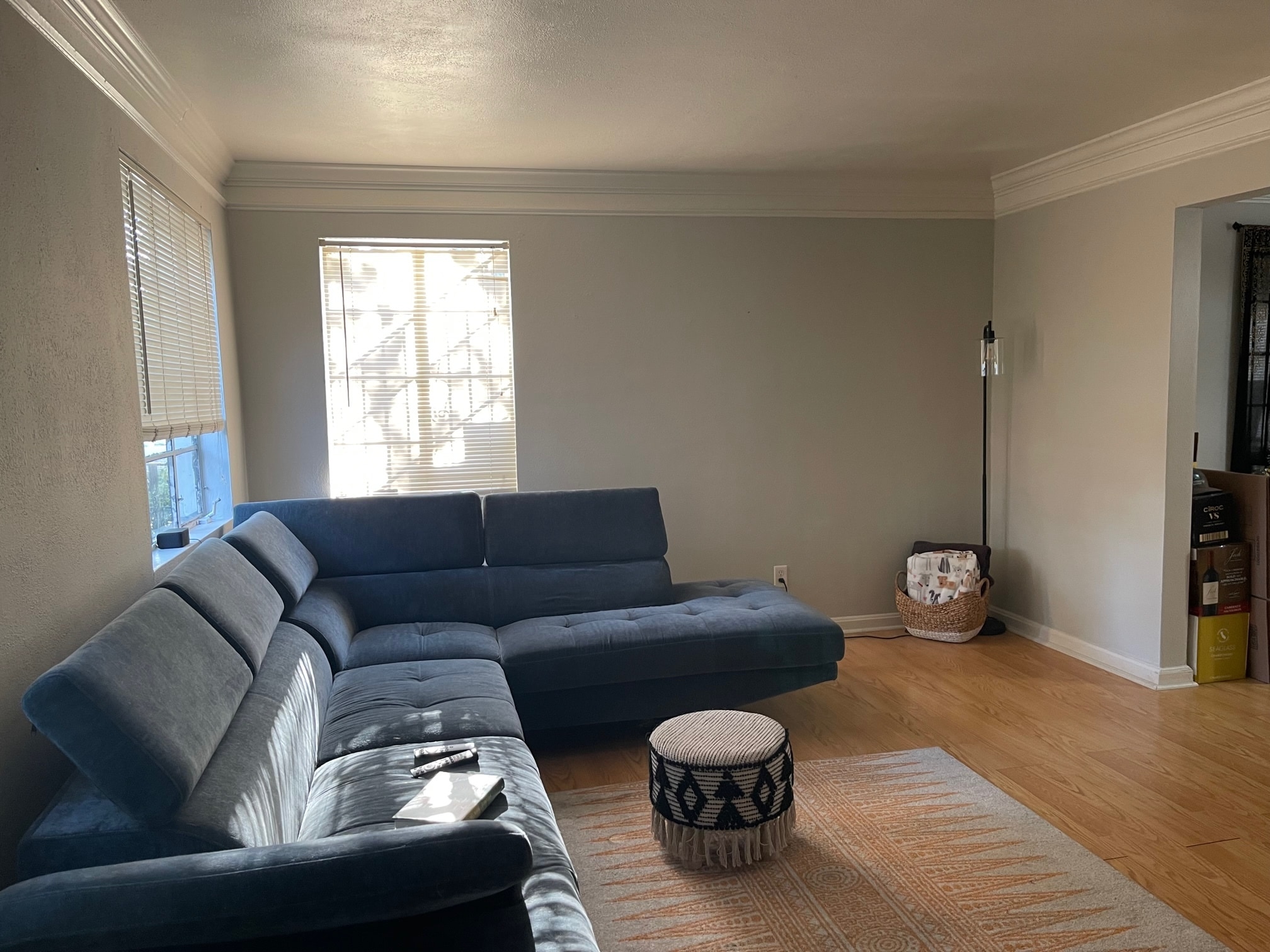 Living Room - 138 W 51st St