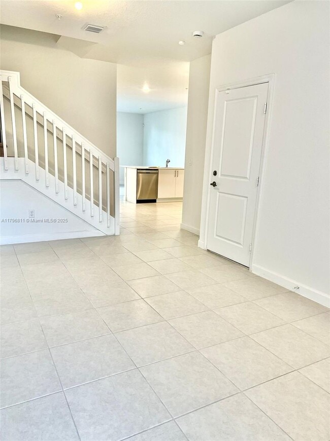 Building Photo - 209 SW 159th Way