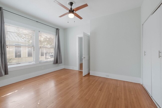 Building Photo - Historic Charm Near The Pearl