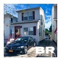 Building Photo - 1637 W 2nd St