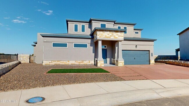 Building Photo - 500 La Entrada Cir