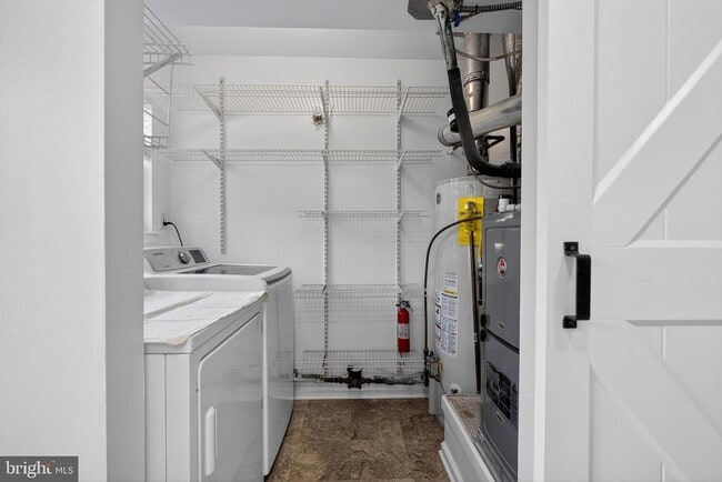 Building Photo - 51 Mecouch Dr