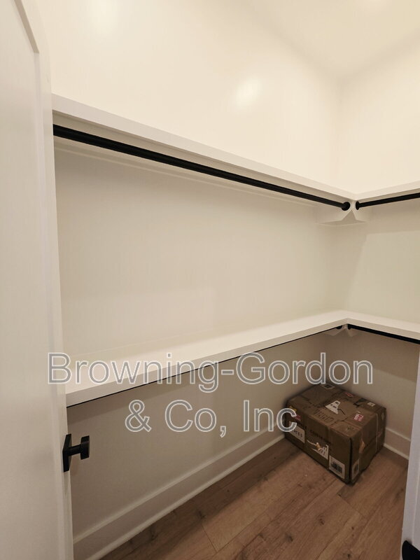 Building Photo - 1601 Haynes Meade Cir