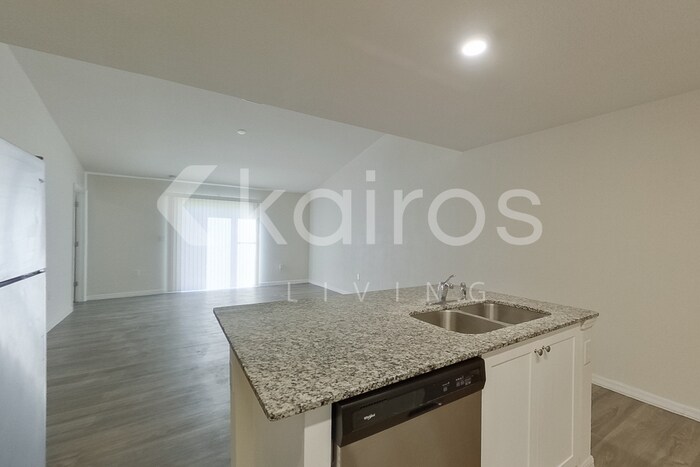 Building Photo - 9120 Aegean Cir