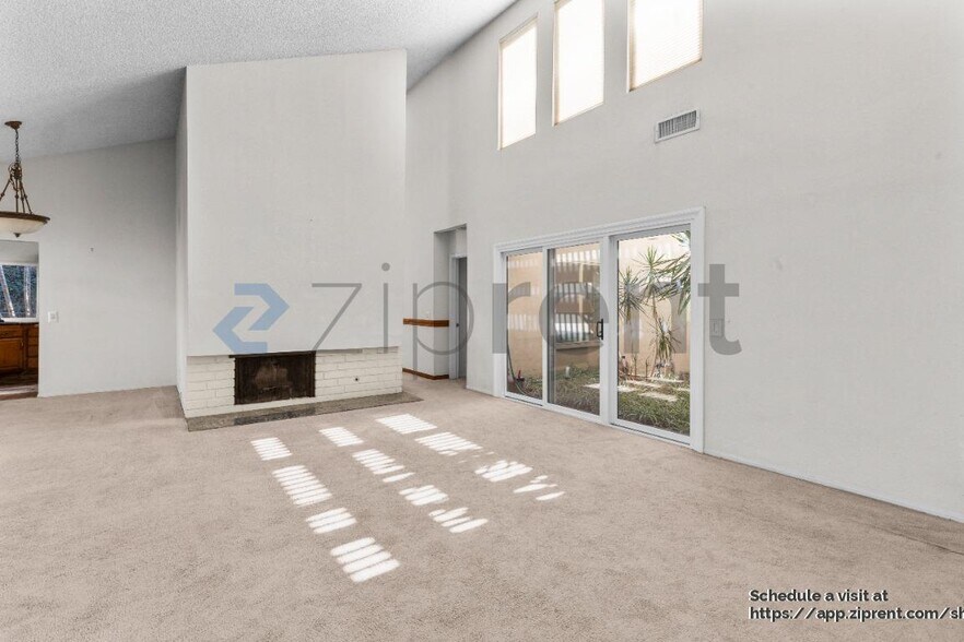 Building Photo - 12646 Beach St
