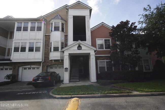 Primary Photo - 8550 Touchton Rd