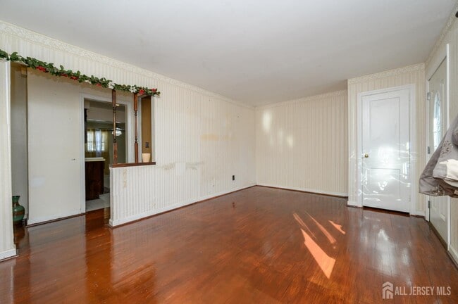 Building Photo - 1 Ovington Ave