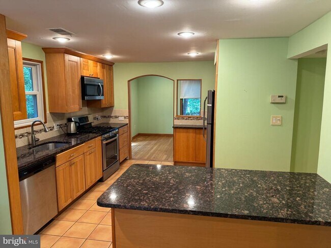 Building Photo - 11717 Happy Choice Ln