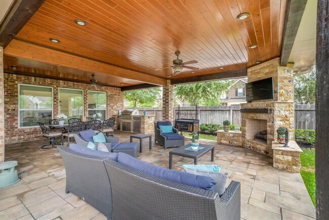Building Photo - 26611 Sooty Tern Dr