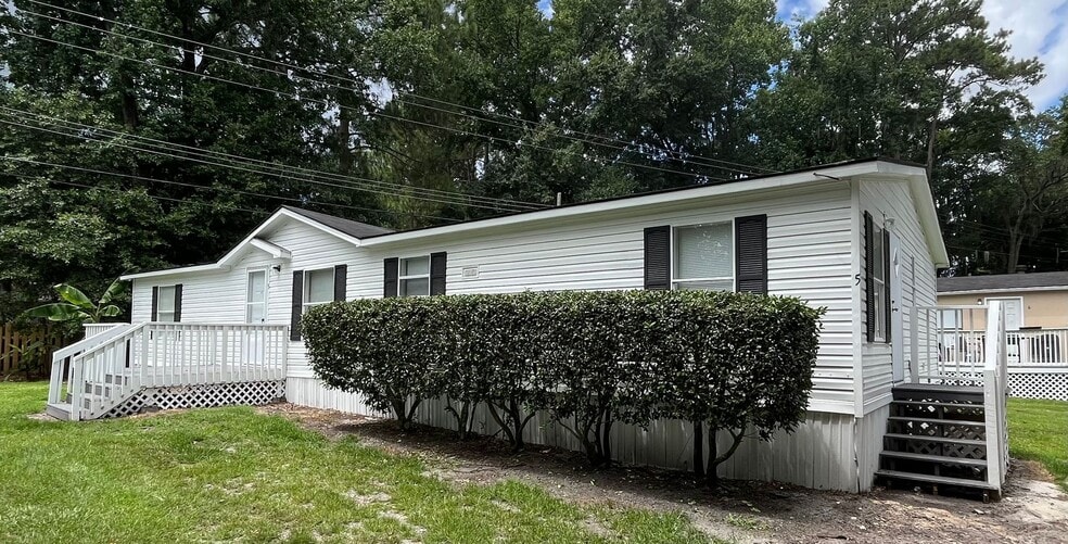 Primary Photo - 6803 Waters Ave