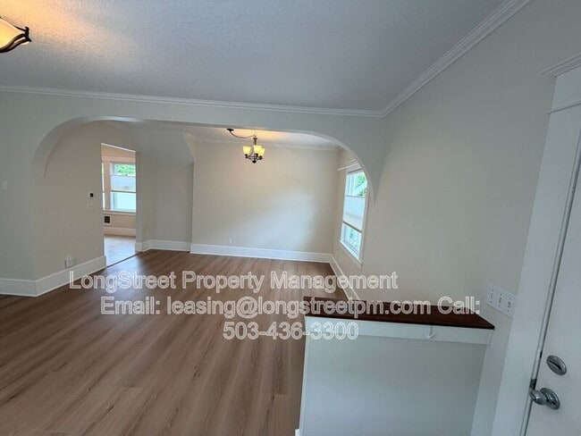 Building Photo - 1749 SE 46th Ave