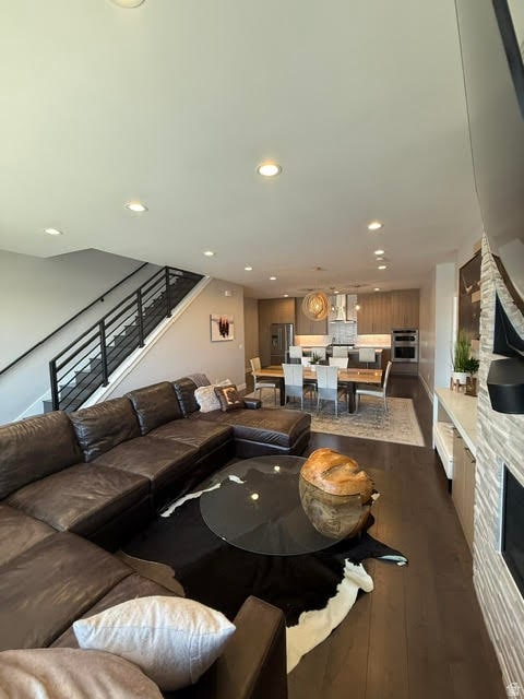 Building Photo - 795 E Miner Wy