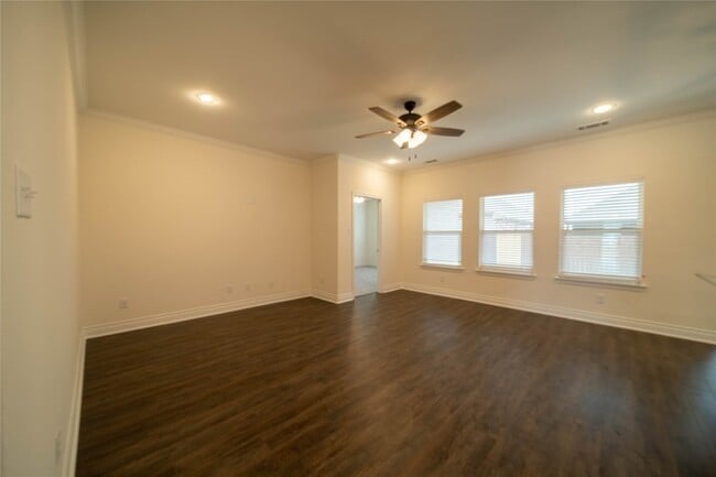 Building Photo - 8511 Christie Ln