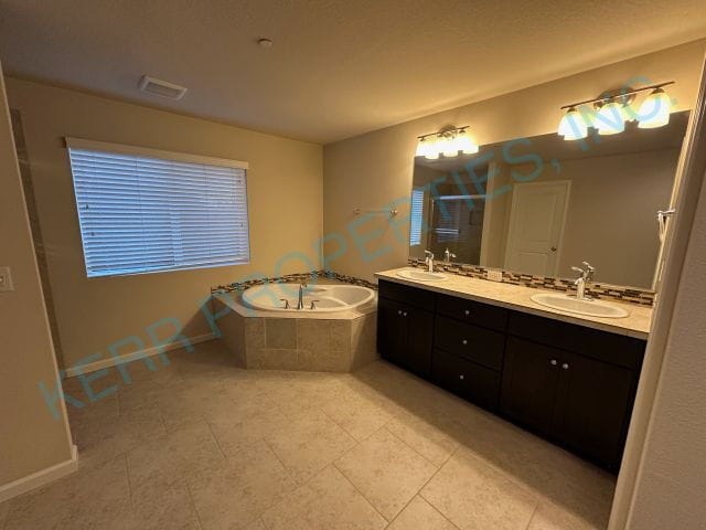 Building Photo - 17236 SE Biscayne St