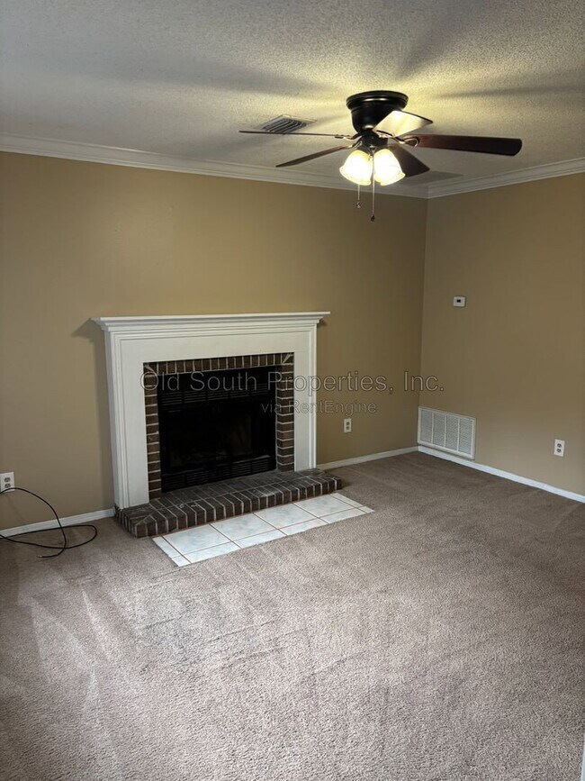 Building Photo - 6427 Lanier Dr