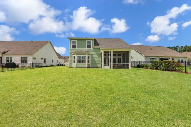 Building Photo - "Lagoon view in Lawton Station - Spacious ...