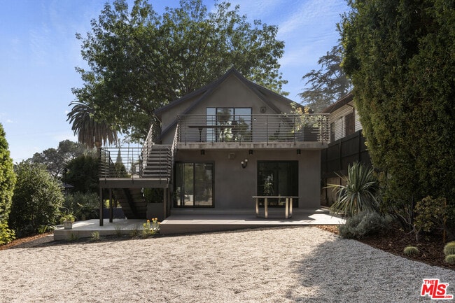 Building Photo - 2287 Baxter St