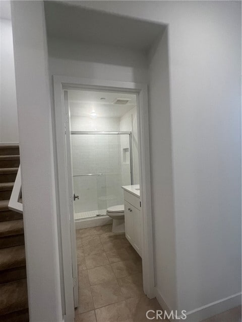 Building Photo - 1155 Walnut Ter