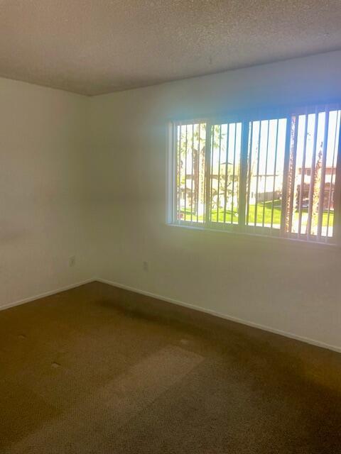 Building Photo - 72586 Edgehill Dr