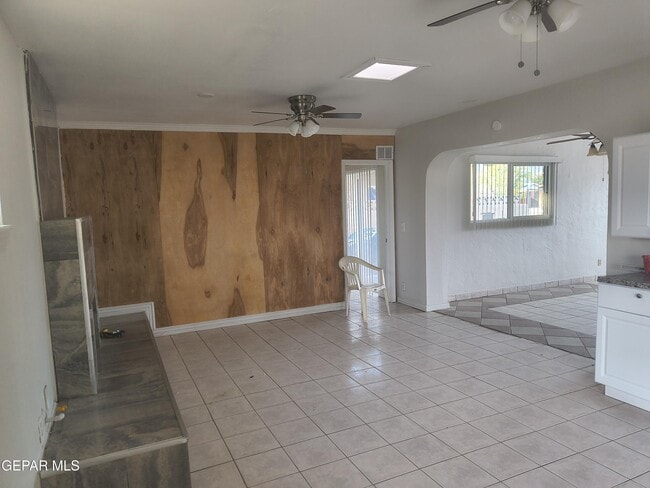 Building Photo - 4908 Blue Ridge Cir