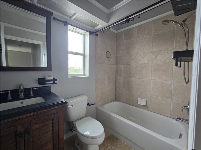 Building Photo - 7423 Southwind Dr