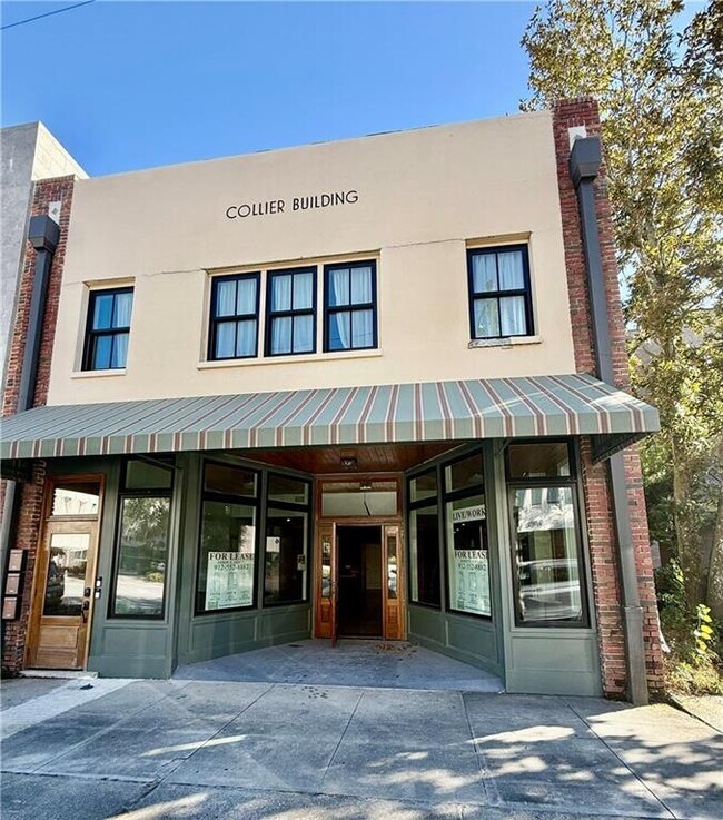 Building Photo - 706 Gloucester St