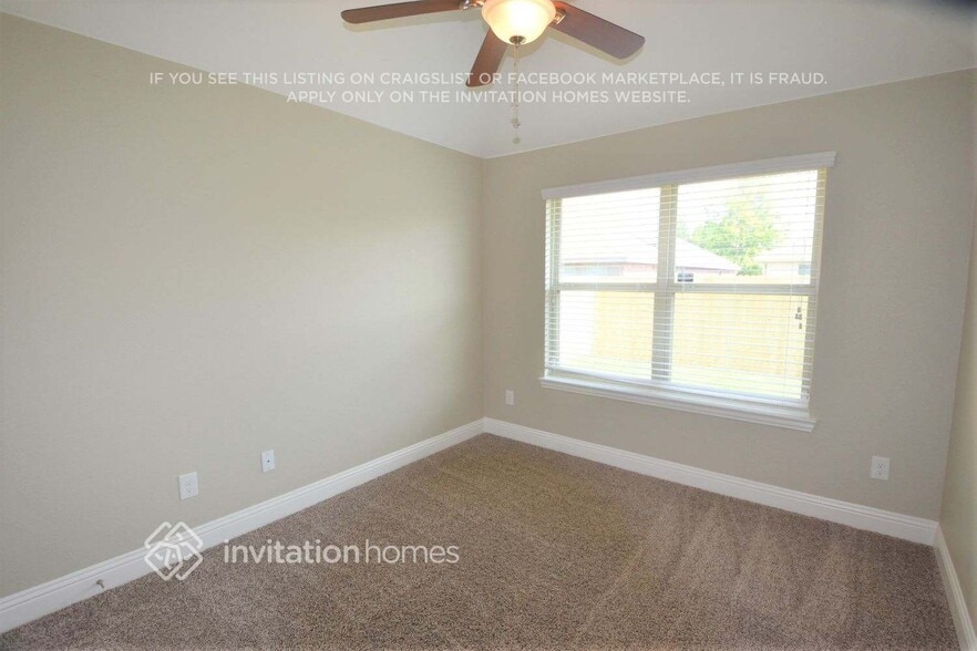 Building Photo - 214 Range Rd
