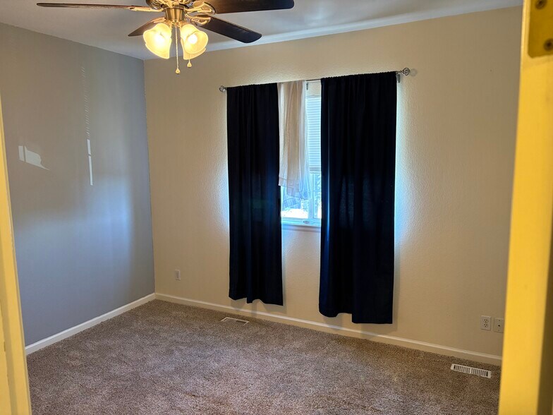 Building Photo - 8199 Welby Rd