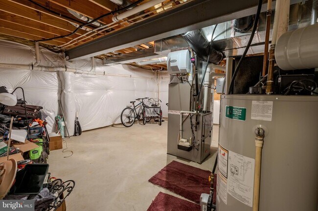 Building Photo - 3365 Alydar Rd