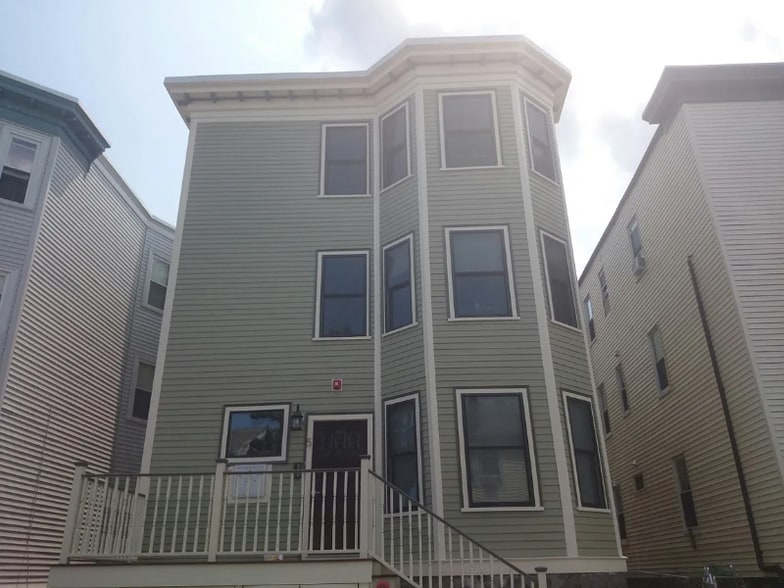 Building Photo - 5 Sudan St