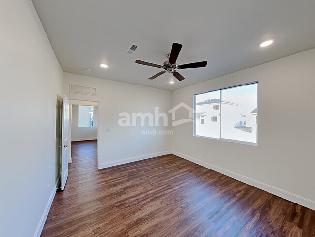Building Photo - 2612 W 3400 S