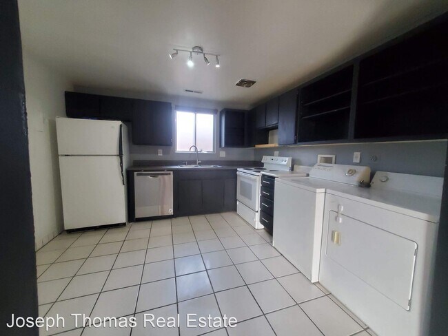 Building Photo - 2 br, 1 bath House - 434 S 700 W Apt #1